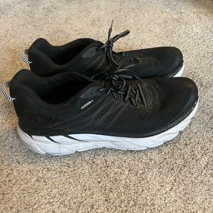 Hoka Clifton 6 Men’s Running Sneaker